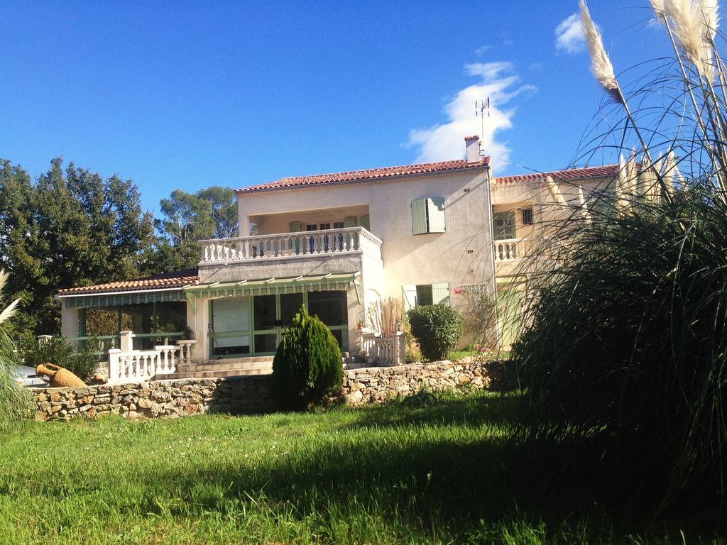 Appartement La Bastide de l'Issole à Besse-sur-Issole Chambre photo